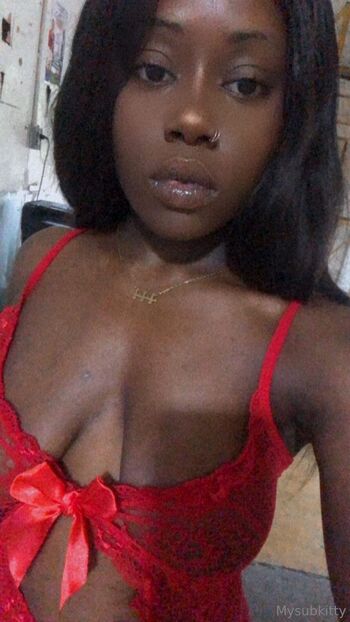 Submissive Kitt / mysubkitty nude photo #9