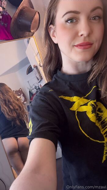 Mz. Av / mzavi nude photo #7