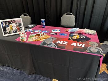 Mz. Av / mzavi nude photo #13