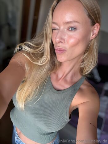 Nin / n1nalavida nude photo #7