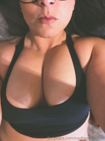 Yourspicylatin / nadianevertells nude photo #16