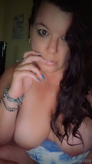 Deliciously Na / naenae1609 nude photo #3