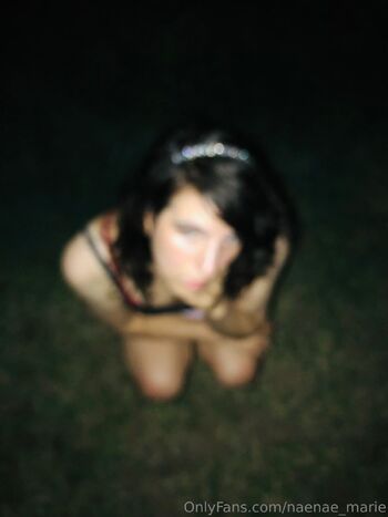 Naena / naenae_marie nude photo #6