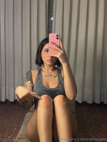 Nahi / nahiaraxo nude photo #25