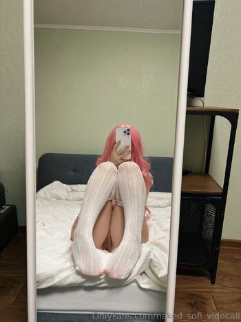 Sofi Sis / naked_sofi nude photo #20