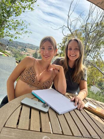 Nakedbaker / nakedbakers nude photo #33