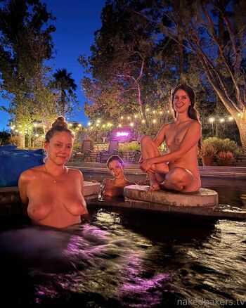 Nakedbaker / nakedbakers nude photo #45