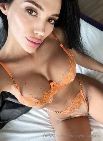 Nanc / nancybouncyass nude photo #16