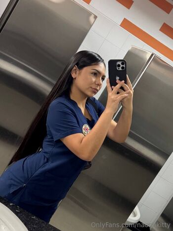 Naomi / naomikitty03 nude photo #12