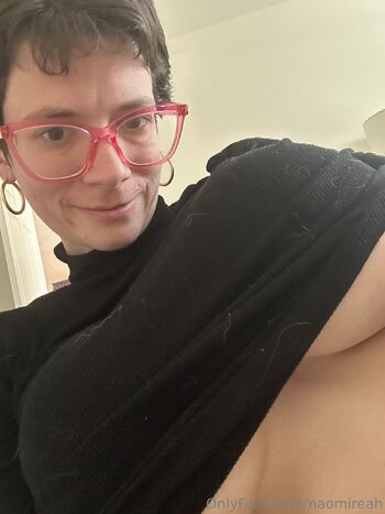 Naomi Rea / naomireah nude photo #1