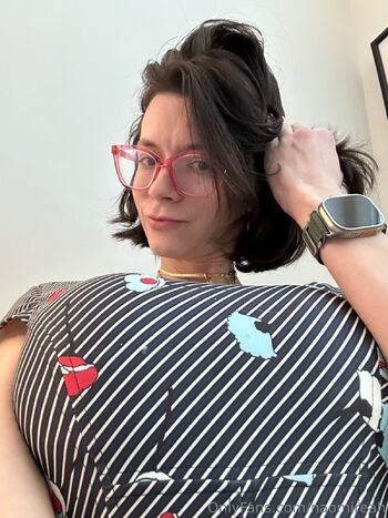 Naomi Rea / naomireah nude photo #2