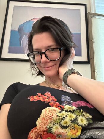 Naomi Rea / naomireah nude photo #4