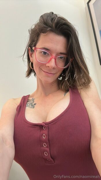 Naomi Rea / naomireah nude photo #18