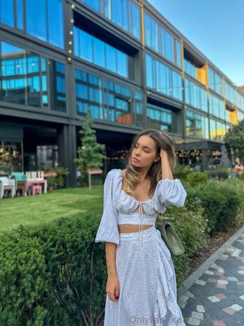 Naomi Solar / naomisolar nude photo #15