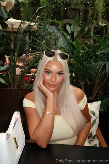 Naomi / naomisteele nude photo #8
