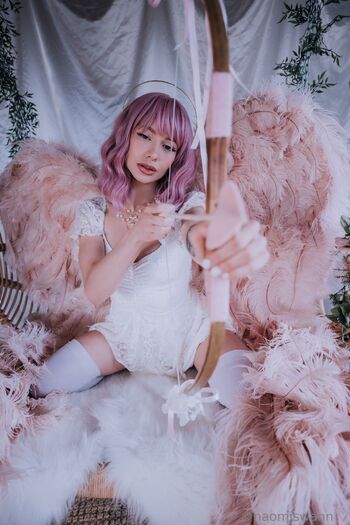 Naomi / naomiswann / naomiswann_xo / itsnaomiswann nude photo #5