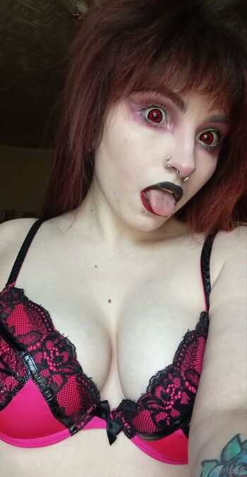 Selena / nasty_girl666 nude photo #31