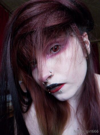 Selena / nasty_girl666 nude photo #33