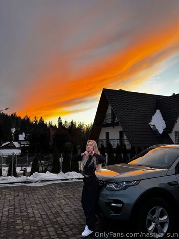 Nastya / nastya_sun nude photo #2