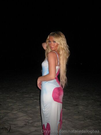 nat / nataliedaleighaa / nataliedaleigha nude photo #8