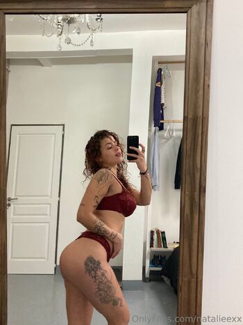 Natalia / natalieexx nude photo #6