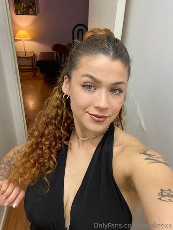 Natalia / natalieexx nude photo #20