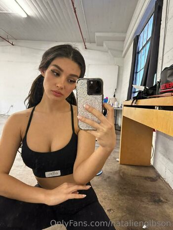 Natalie Gibso / nataliengibson nude photo #11