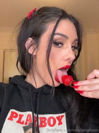 Natalie Gibso / nataliengibson nude photo #24