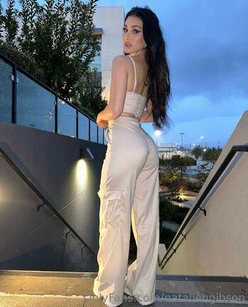 Natalie Gibso / nataliengibson nude photo #30