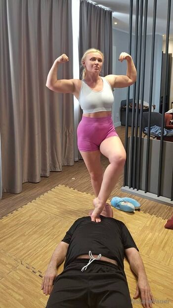 Natalie Paue / nataliepauer nude photo #14