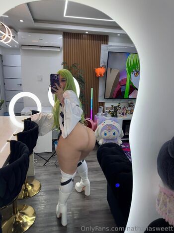 𝓒𝓞𝓢𝓟𝓛𝓐𝓨𝓔𝓡 𝓖𝓞𝓓𝓓𝓔𝓢𝓢 / nathaliasweett nude photo #13