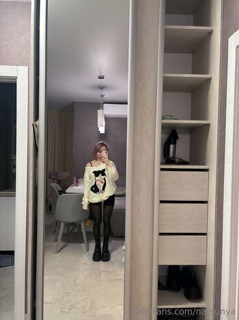 Natsumi ฅᐠ. .ᐟ / natsunya nude photo #15