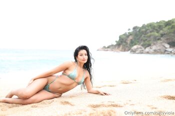 Maira Nataly / natyviola nude photo #8