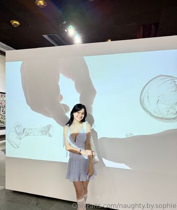 Sophi / naughty.by.sophie nude photo #16