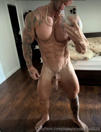 AK (Free Couple Page / naughtycouple2024 nude photo #5