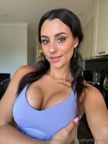 Lun / naughtylittleluna nude photo #31