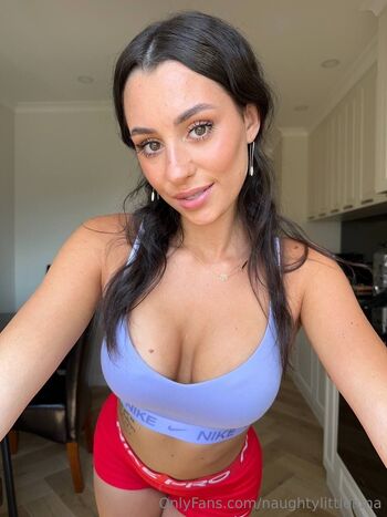 Lun / naughtylittleluna nude photo #35