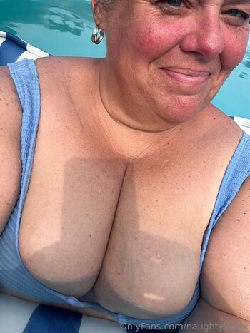 Naughtylolat / naughtylolatx nude photo #30