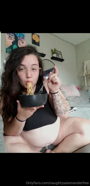 Naughty SalamanderFREE / naughtysalamanderfree nude photo #16