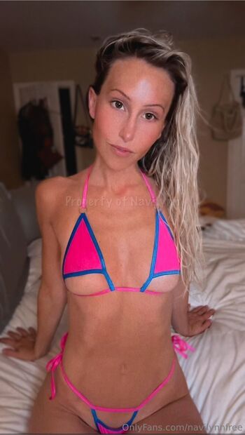 Nav / navilynnfree nude photo #4