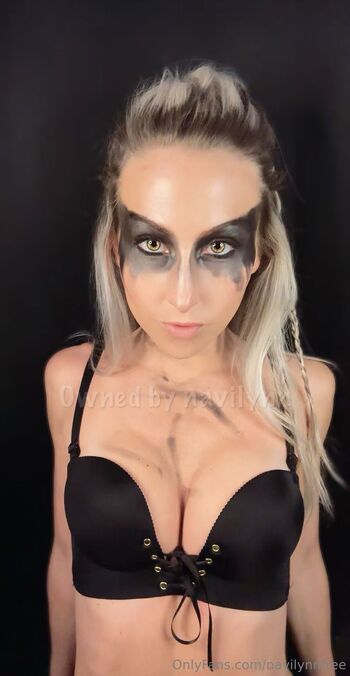 Nav / navilynnfree nude photo #16
