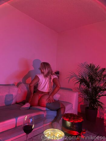 Christi / nchristin nude photo #3