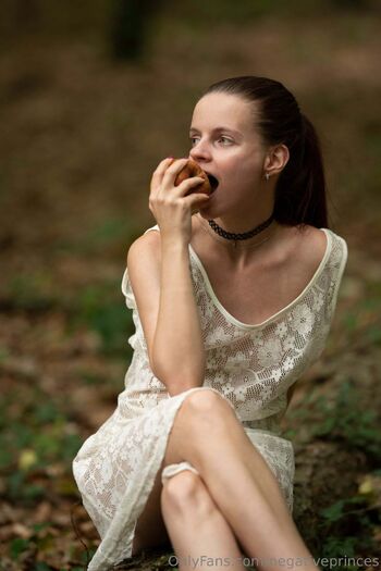 Negativeprincess / negativeprinces / negativeprincez nude photo #3