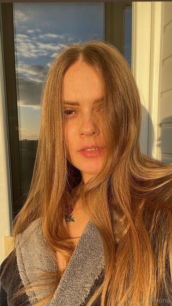 Nekin / nekina nude photo #14