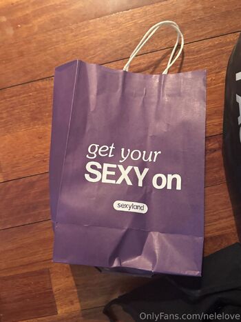 Nel / nelelove / nele.lov3 nude photo #6