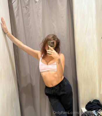 nellie / nelliesworld nude photo #3