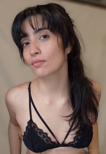 Nena 22 / nenahot22 nude photo #5