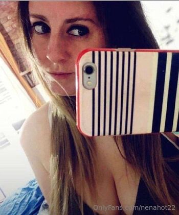 Nena 22 / nenahot22 nude photo #22