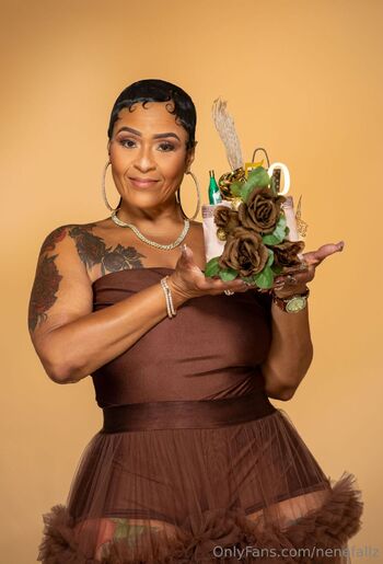 Nyema King / nenefallz / ny_red / nyemaexperience nude photo #1