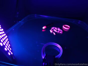 Neon Futa FRE / neonfutafree nude photo #4